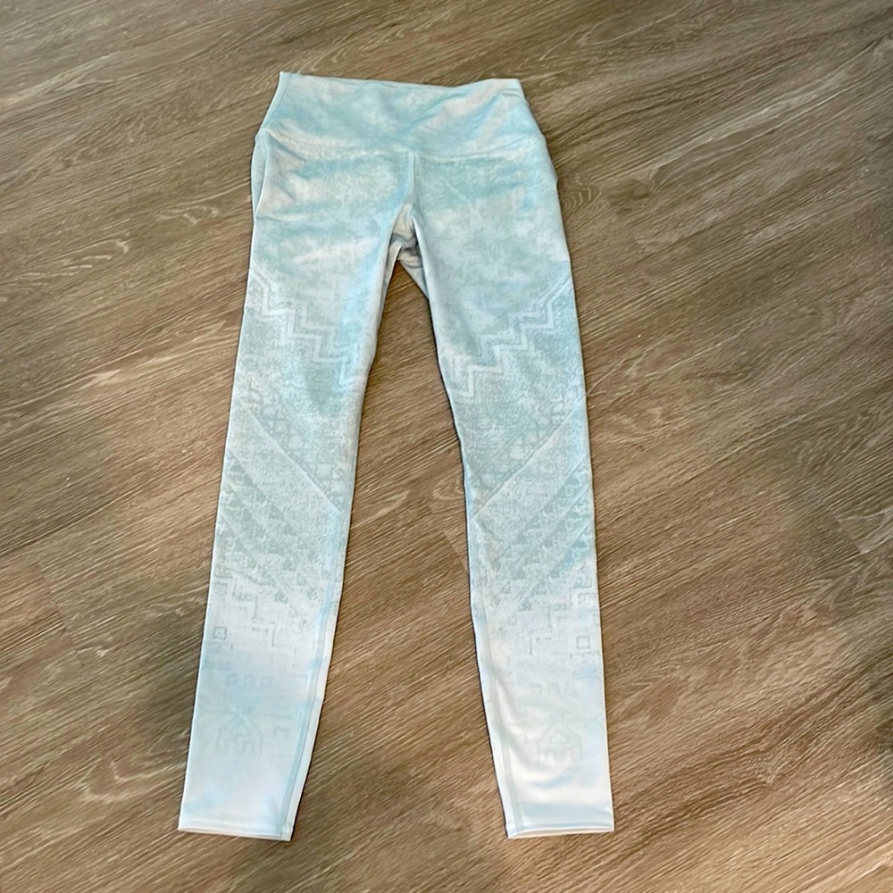 Alo sculpting leggings
